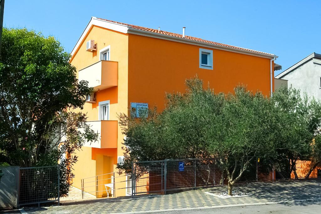 Apartments Villa Orange ซาดาร์ ภายนอก รูปภาพ
