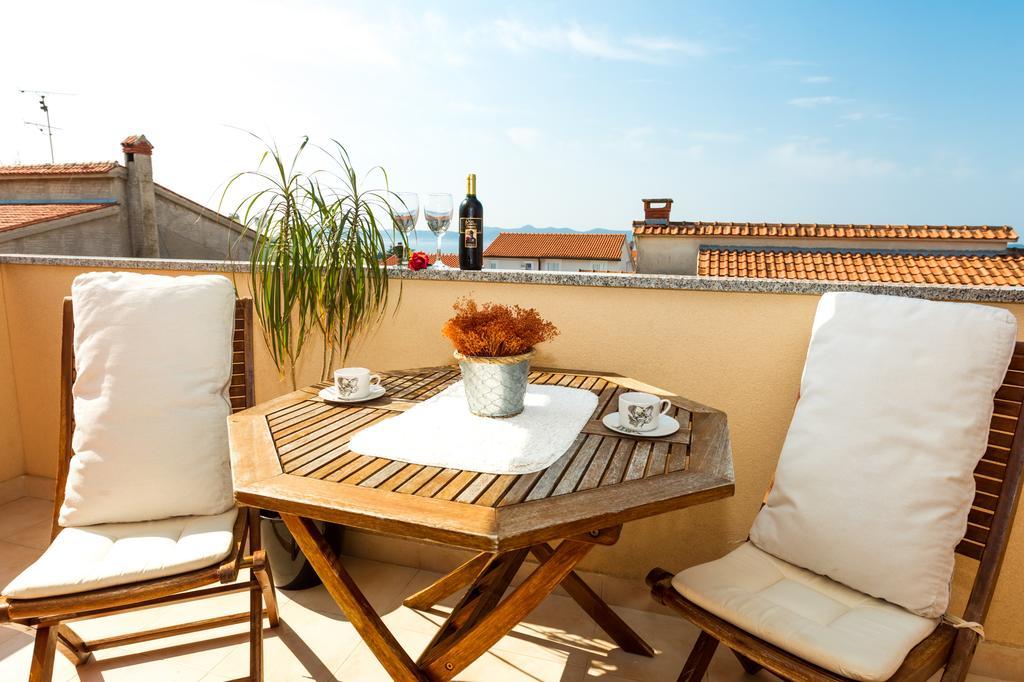 Apartments Villa Orange ซาดาร์ ภายนอก รูปภาพ